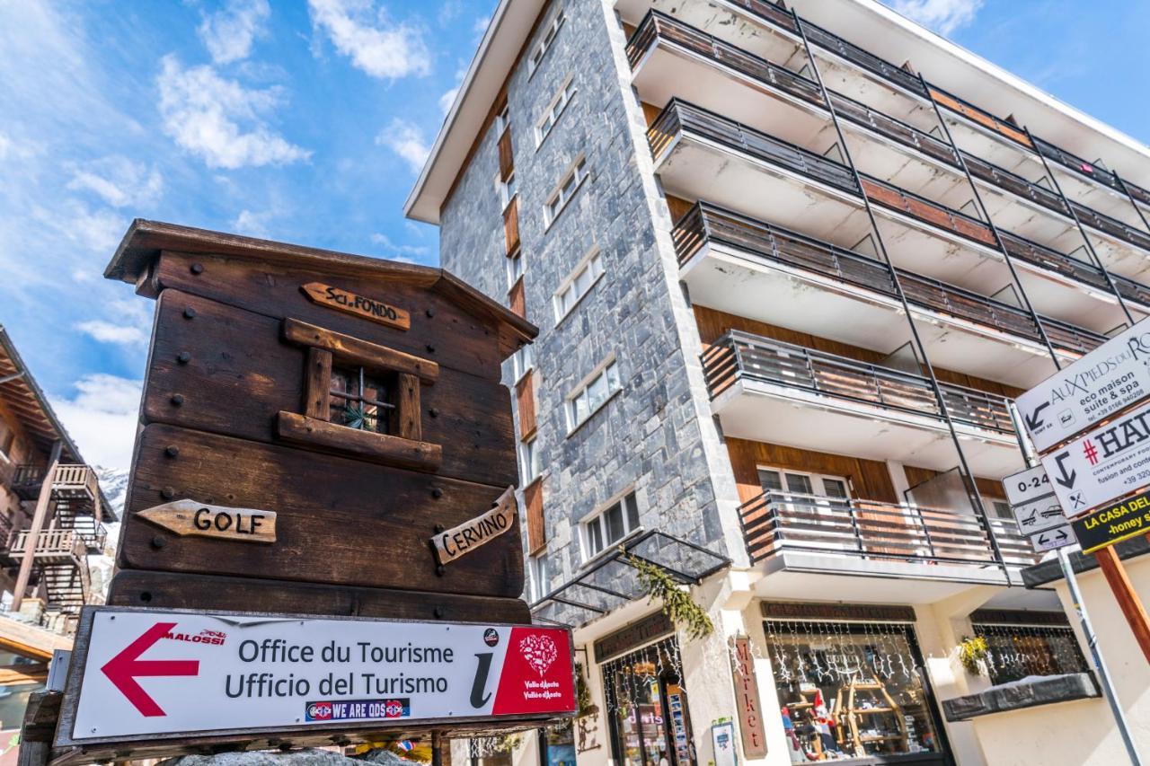 Stay In Cervinia Deluxe Apartment Брей-Червінія Екстер'єр фото